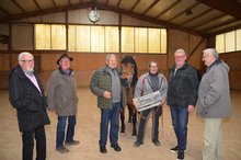 Tierlieb, humorvoll und sozial engagiert, die Ponyfreunde Kraichgau Sinsheim e.V.: (von links) Felix Hohlweck, Emil Binkele, Alfons Grimm, Barbara Link, Wolfgang Laier, Willi Ritz. 