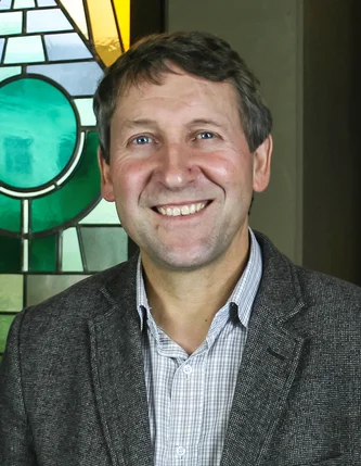 Pfarrer Richard Lallathin