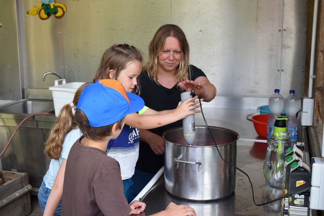 Herbstferien auf der Jugendfarm Schwarzach: Anmeldung bis 17. Oktober möglich Herbstferien auf der Jugendfarm Schwarzach: Anmeldung bis 17. Oktober möglich