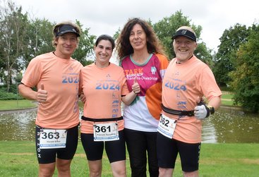 Zufrieden nach dem Lorscher Triathlon (von links): Harald Ernst, Patrizia Spaulding, Claudia Geiger und Michael Lofink.