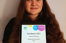 Freut sich auch im fernen Spanien über die Urkunde zum „„Johannes-Diakonie Sozialpreises“ am Buchener Burghardt-Gymnasium: die Krumbacherin Sophie Bangert.