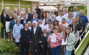 Teams und Mitarbeitende der Johannes-Diakonie wurden mit dem „Manfred und Irmgard Hornig-Preis“ für ihren besonderen Einsatz geehrt.