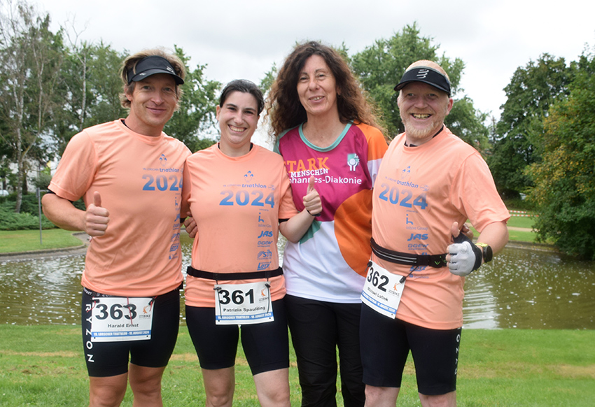 Zufrieden nach dem Lorscher Triathlon (von links): Harald Ernst, Patrizia Spaulding, Claudia Geiger und Michael Lofink.