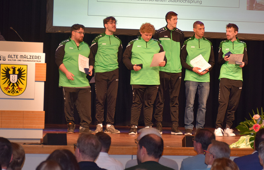 Das Fußballteam der Johannes-Diakonie wurde mit der Sportplakette der Stadt Mosbach ausgezeichnet.